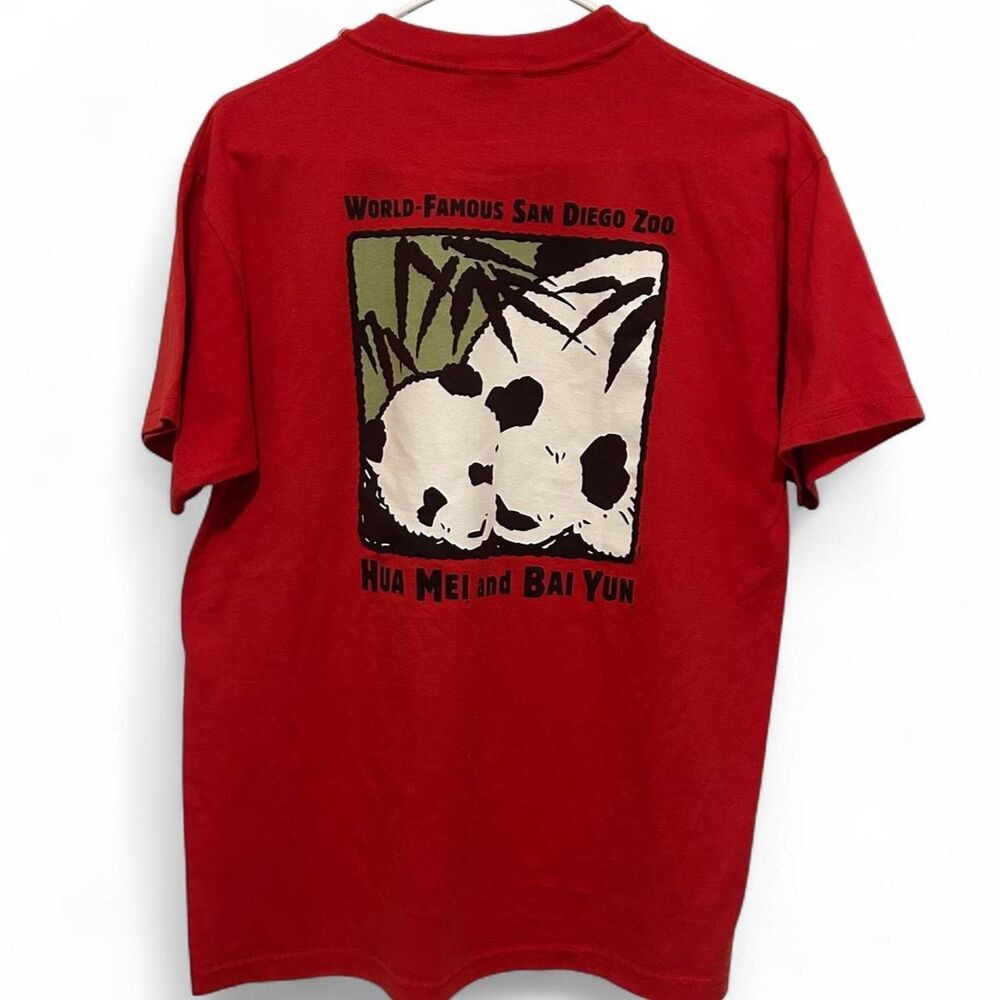 Hanes Men's Red T-shirt
